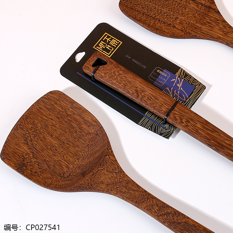 7462-Triangle Hole Wooden Shovel