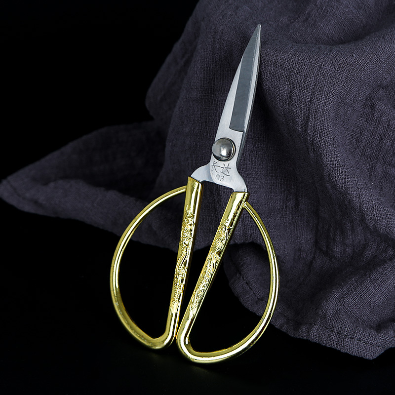 No.3 Dragon & Phoenix Gold Scissors/Inner Box 12