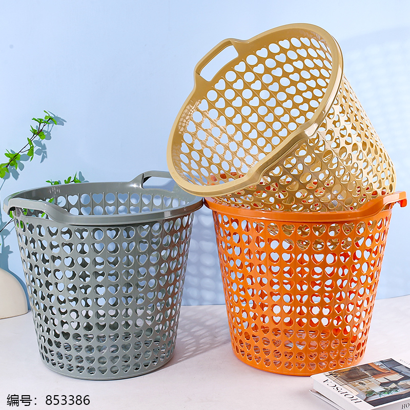 82415 Laundry Basket