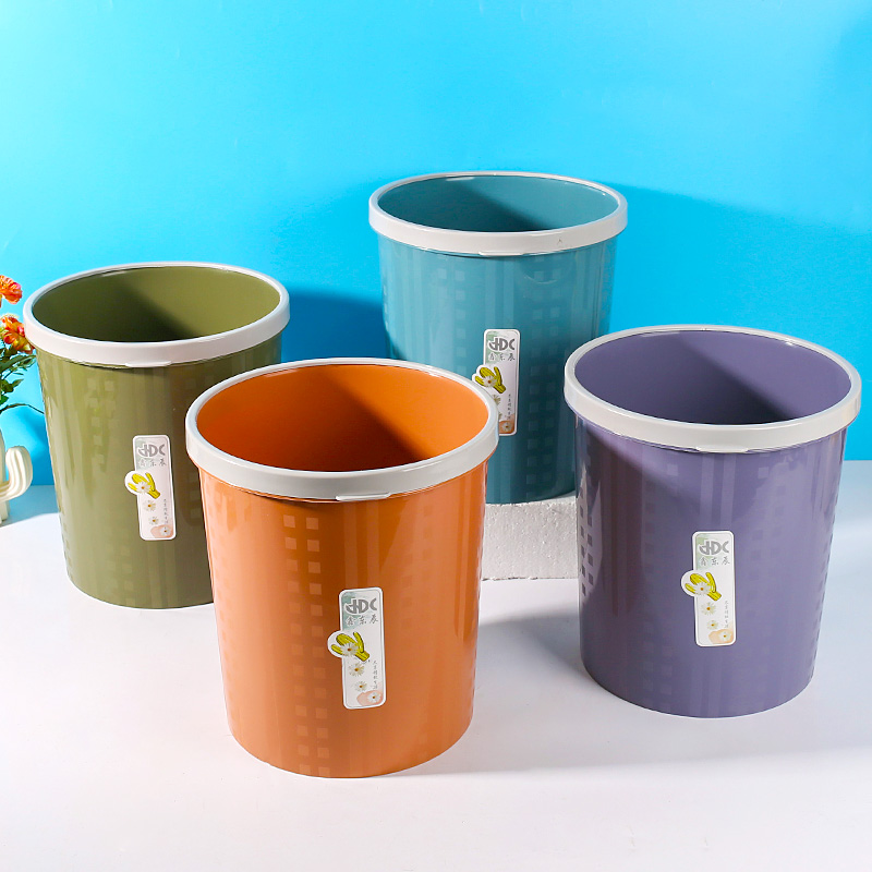 6602 Trash Can