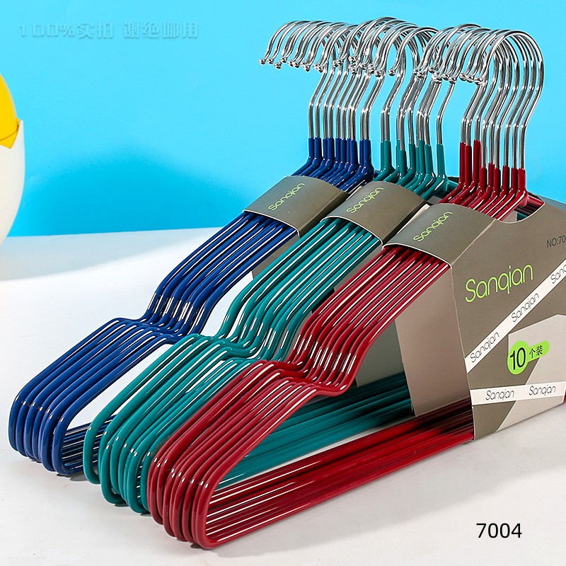 7004 Non-slip Hanger