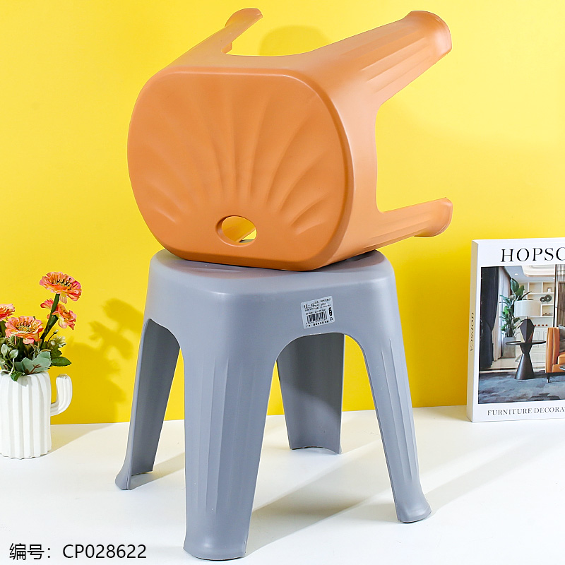 2240 Fashion Thickened Medium Stool