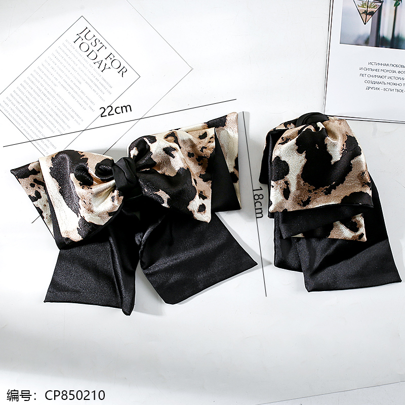 Leopard silk braid claw clip 12 pcs