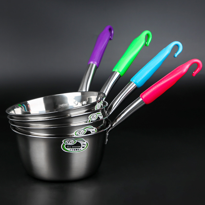 Short plastic handle water ladle