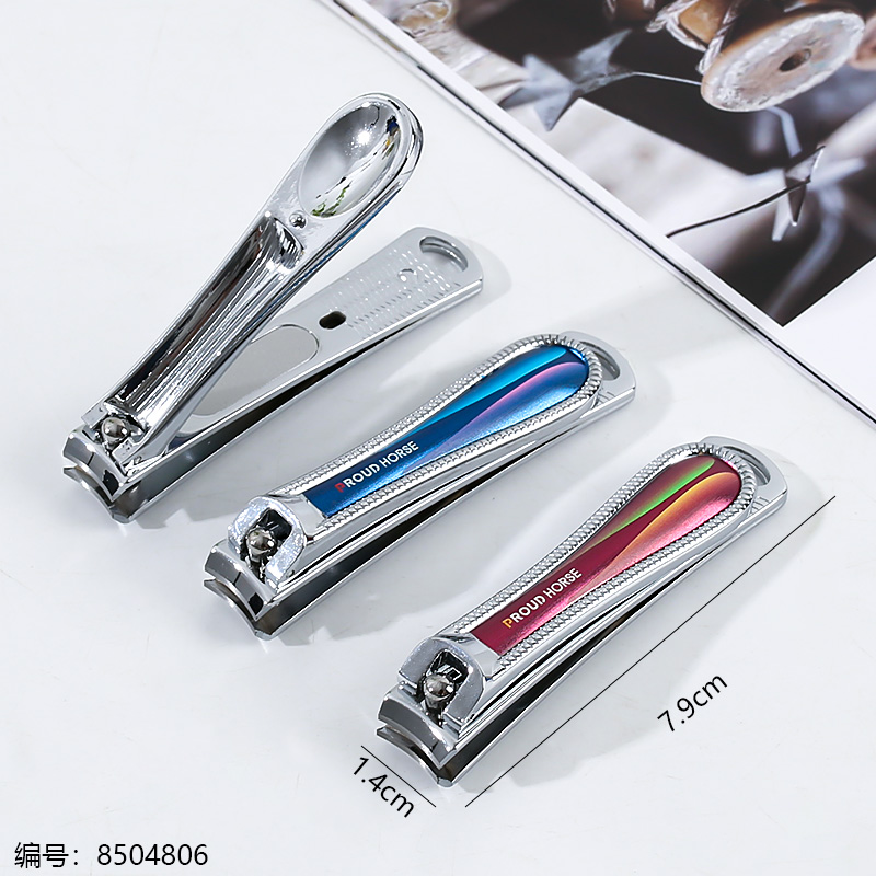 909-01 Boxed nail clippers 1 x 12