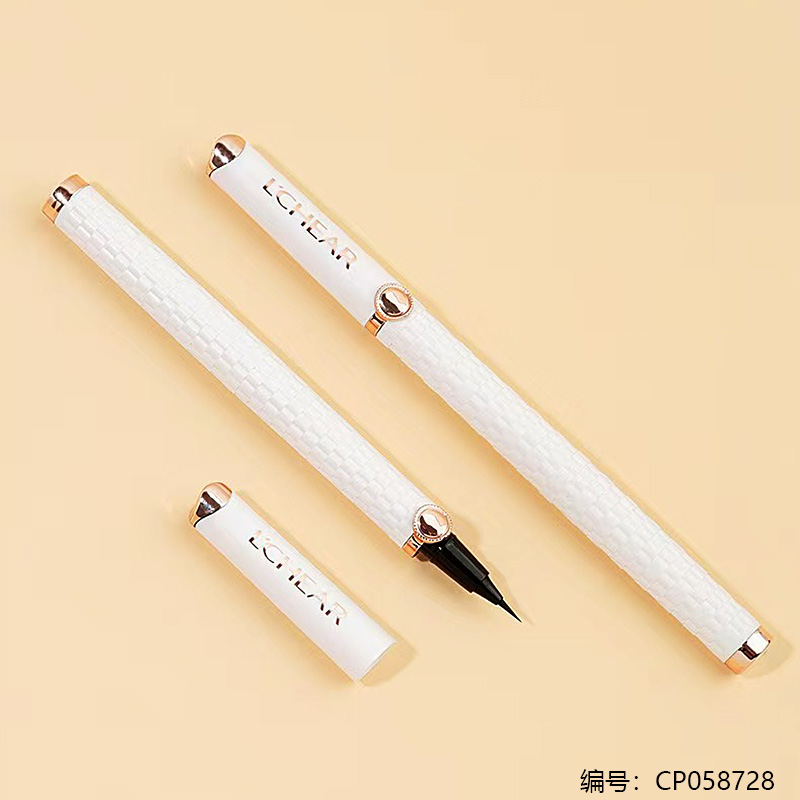 Q3288 Color Holding Eyeliner