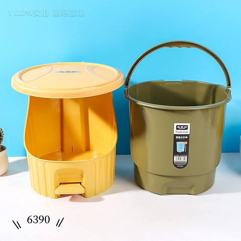 6390 Footed Trash Can