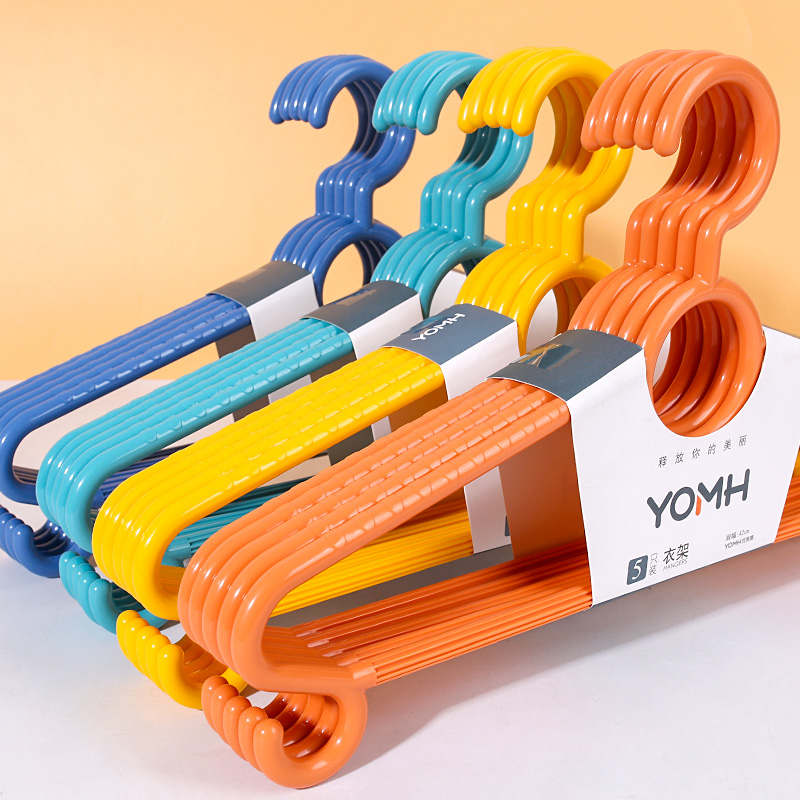 6081 Plastic Clothes Hanger 5pcs/handle