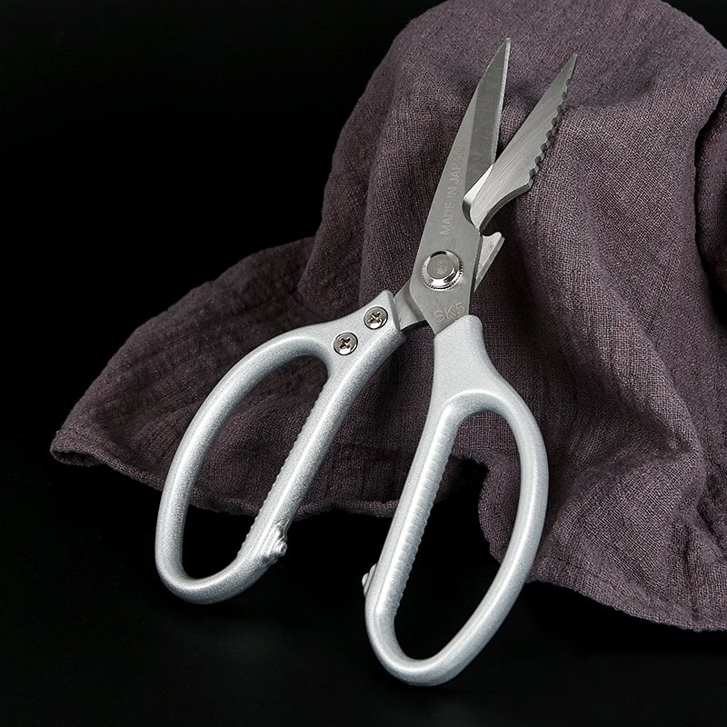 Japan fourth-generation scissors-SK5