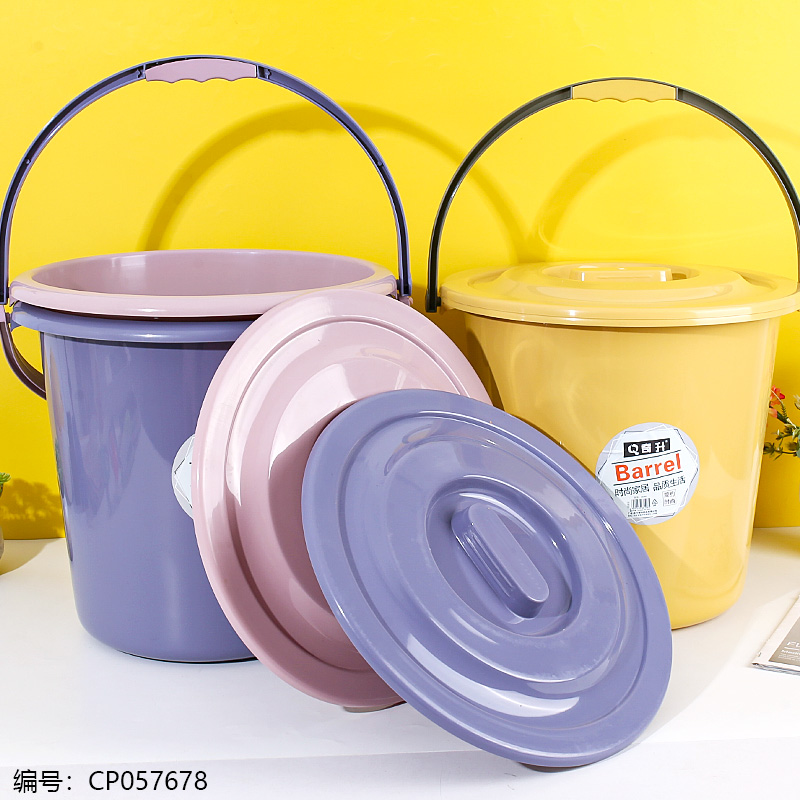 QS-0046 Bucket with lid