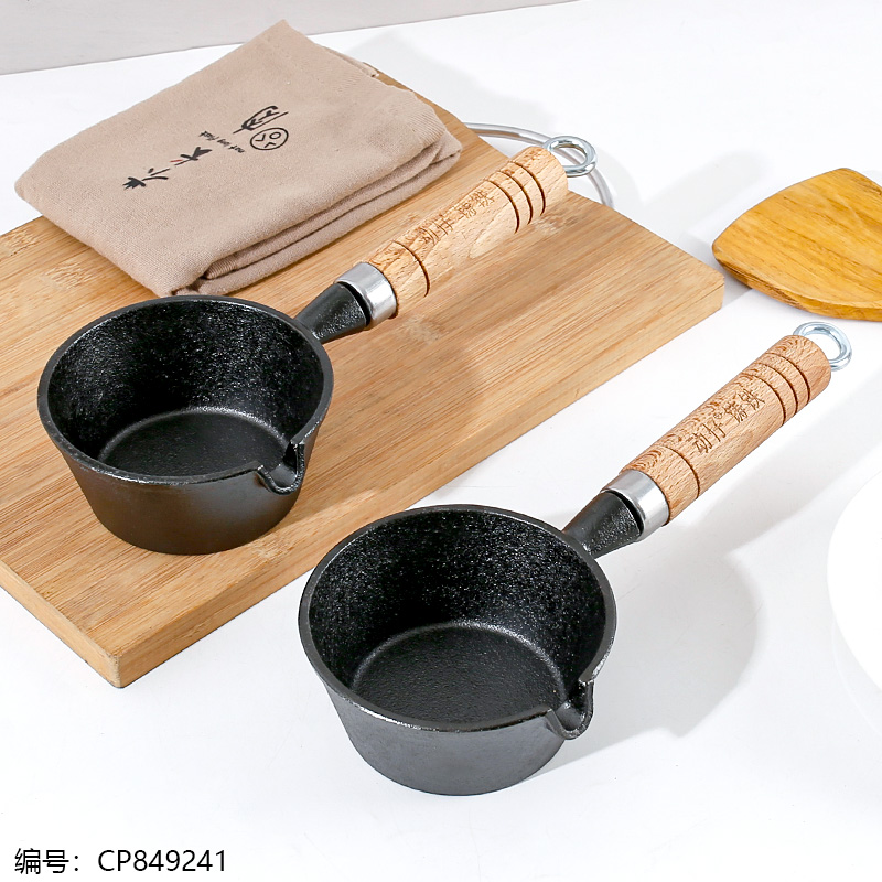 013 Cast Iron 11 x 5 Splash Wok